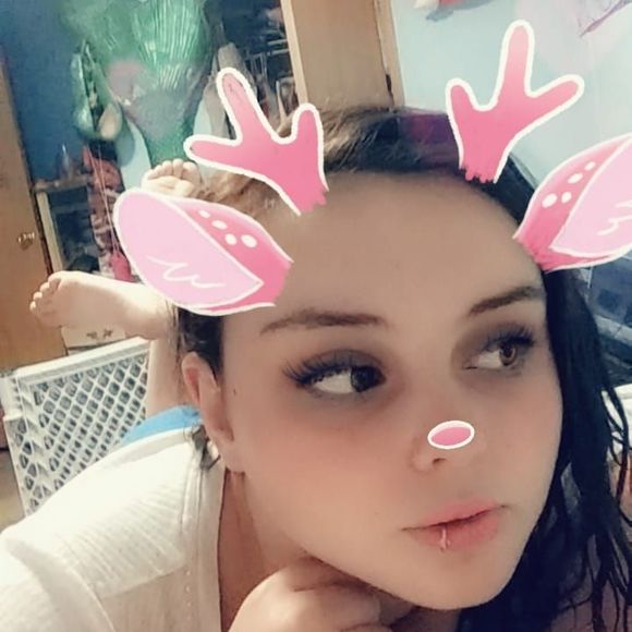 Meet your Posher, Cheyenne - Picture 1 of 1